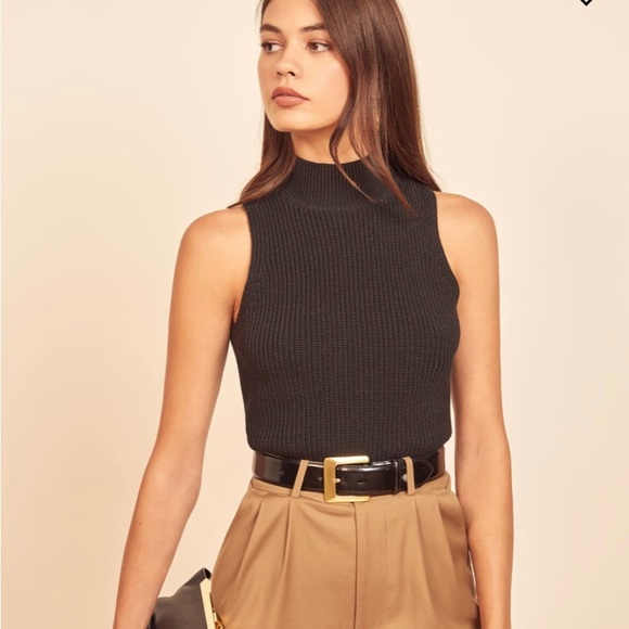 Reformation Tops - Reformation Montaigne Sleeveless Ribbed black top size S